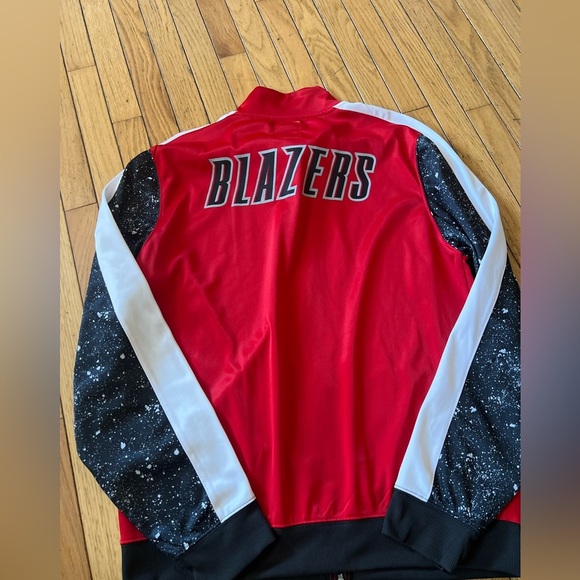 Portland Trail Blazers NBA Track Jacket Men’s Size XXL Red Black Back Logo - Picture 6 of 7